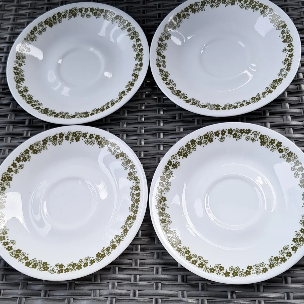 Corelle Corning Crazy Daisy Spring Blossom Saucers 6 1/4